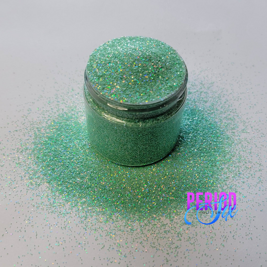 Hydrangea Medium Fine Holographic Glitter